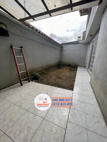 C1173 Hermosa casa de seis dormitorios en venta